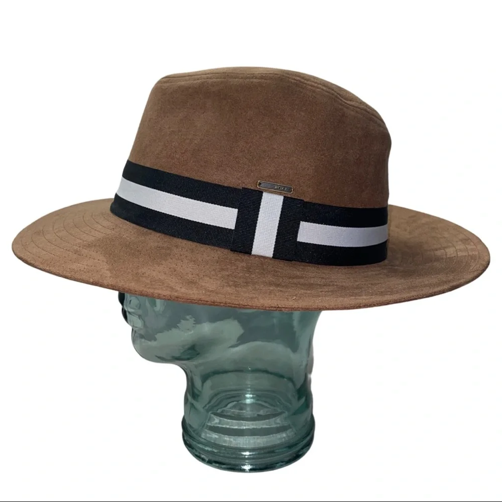 Hat - Picture 2 of 3